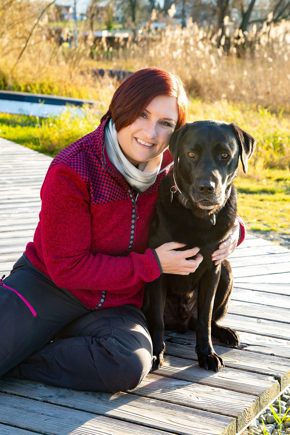 Silke Berges - Hundecoach -  und ihr Hund Skipper begrüßen euch herzlich bei der Hundeschule Hundeliebe. Wir helfen dir bei der Hundeerziehung und bei Verhaltensauffälligkeiten in Konstanz und Umgebung.